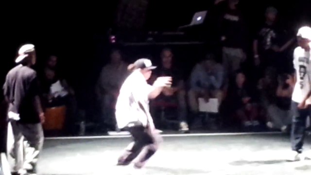 Battle Foutzbeul à la cartonnerie de Reims en Novembre 2014.