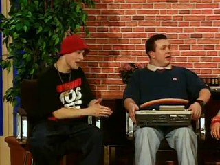 Eins Zwo - Hand Aufs Herz (Offizielles Musikvideo)