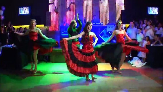 muzon.co.il 0525255494 ריקוד כניסה לבת מצווה עם החלפת תלבושות סינדרלה