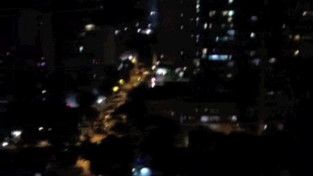 Moradores da Grande Vitória fazem "panelaço" du...