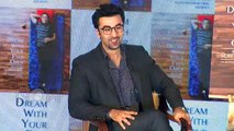 OMG! Ranbir Kapoor Proposes Deepika Padukone