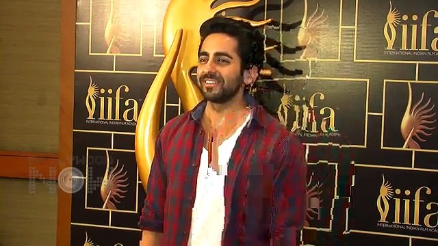 Aamir Khan Turns 50 Bollywood Celebs Wish Aamir Khan Birthday Special