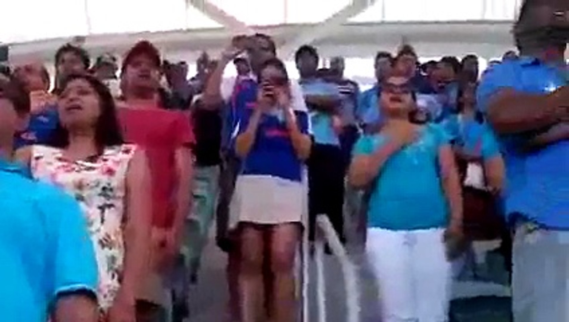 40000 Indian Cricket Fans Singing The National Anthem Ind VS Pak Wc 2015