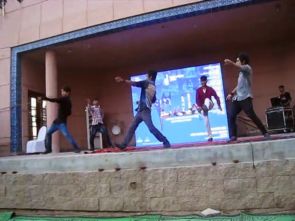 Dashing Boys
