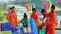 Return of Vasooli Bhai - Golmaal 3 - YouTube