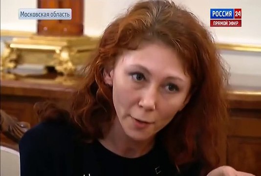 PUTIN-Если мы введем войска в Украину, то будем стоять позади женщин и детей.