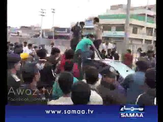 Police constable escapes wrath of protestors