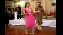 Wedding Hall Romantic Couple Dance -Aya Jeene KA Maza Ry