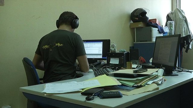 Ecoutes téléphoniques, balises, caméras: les nouveautés de la loi de renseignement