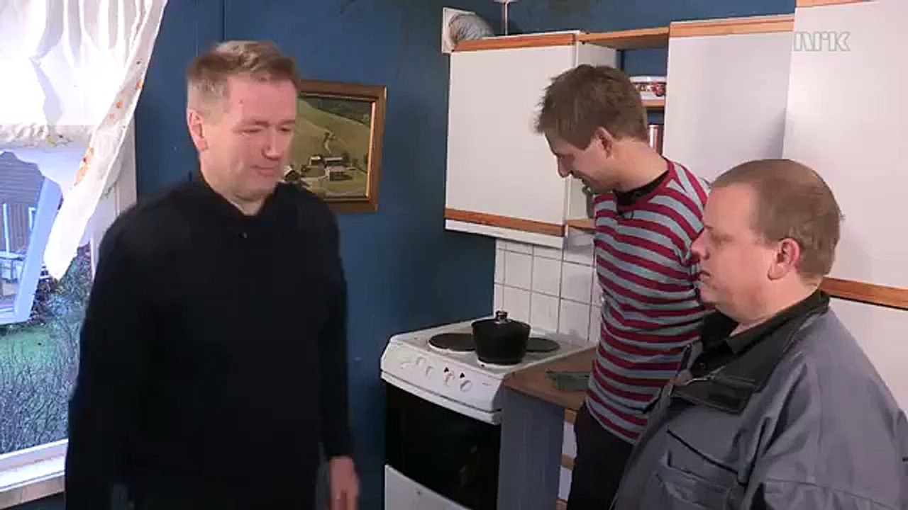 Quand on verse de l'eau sur de l'huile qui brûle !!