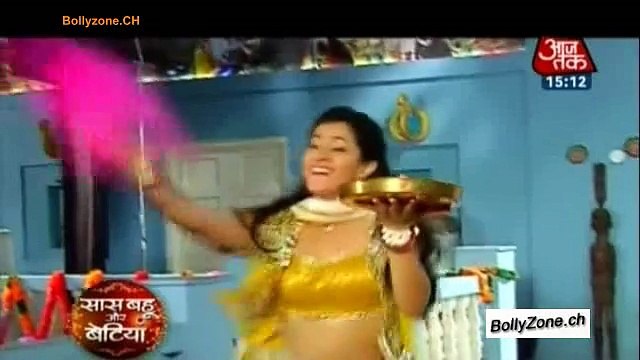 Titu-Panchi Ki Pehli Holi!! - Tu Mera Hero - 17th March 2015