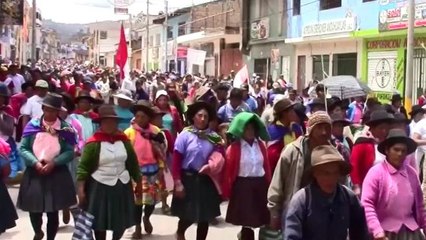 Protestas violentas contra empresa de energía en Perú