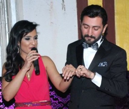 Ferman Toprak'ın Nişan Yüzüğünü Sedat Peker Taktı