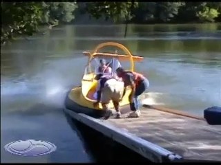 Flying Ground Effect Hovercraft - uçan bot