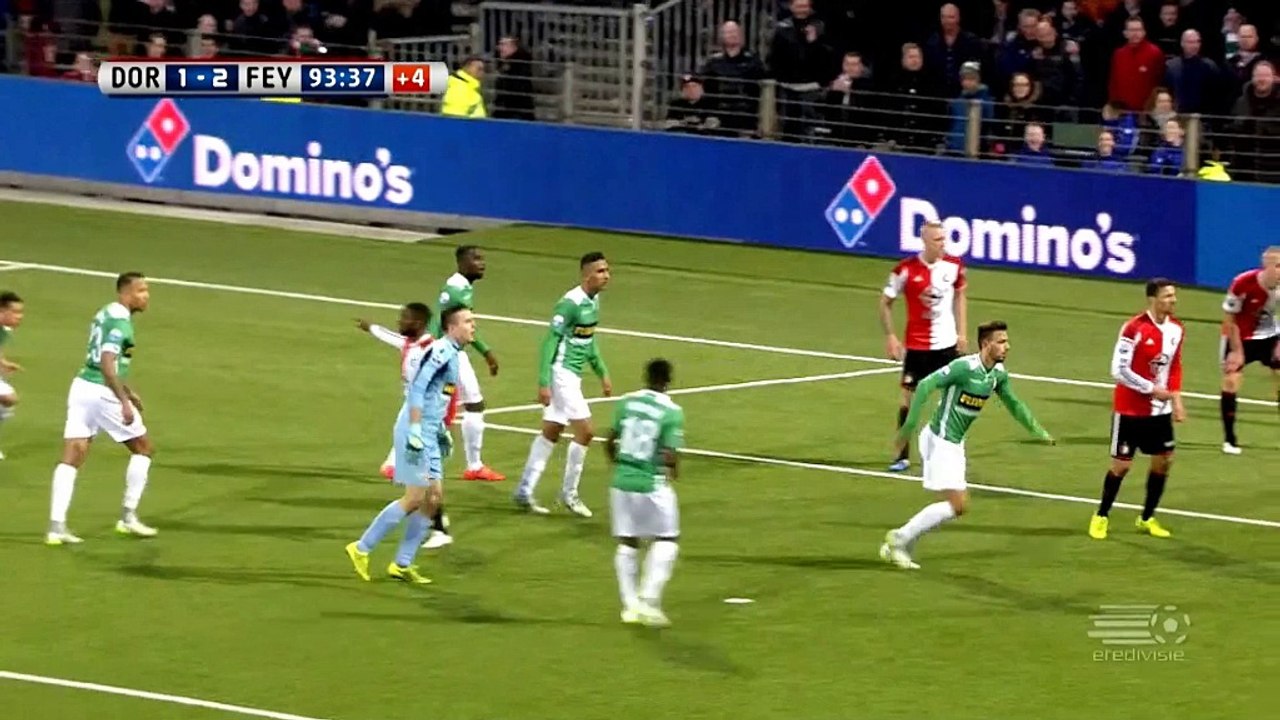 Glanzparade verhindert Torwart-Tor per Kopf