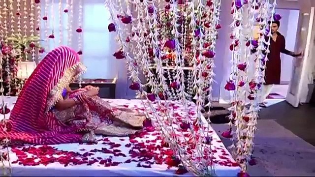 Doli Armaano Ki : Watch Urmi romances Ishaan