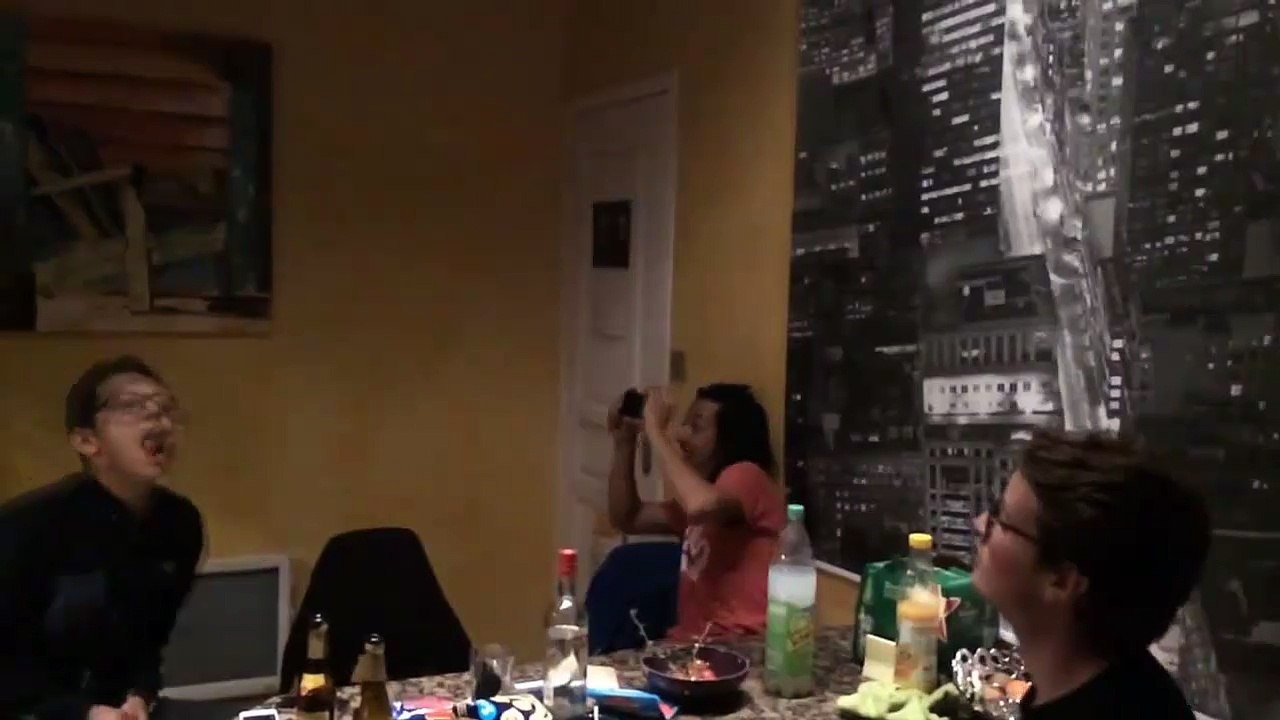 Comment partager les germes / How to share germs