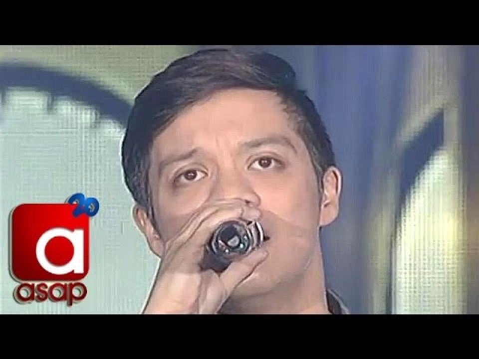 Bamboo sings 'Chandelier' on ASAP