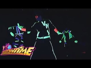 Birthday performance of Vhong Navarro