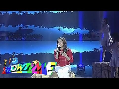 Jolina Magdangal sings Miss Kita Pag Christmas/Laging Tapat on Showtime