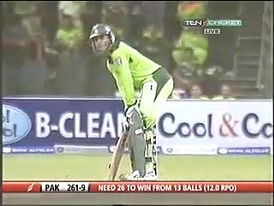 Brilliant Performance of Abdul Razzaq Vs South Africa In Abu Dhabi UAE-31st oct 2010 In Cricket