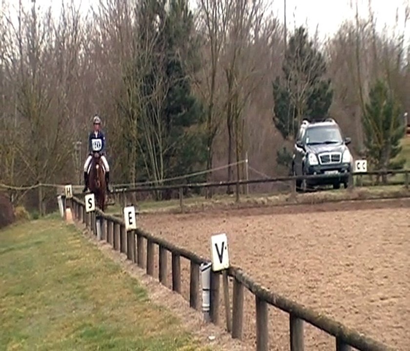 Lucile et Mystic, dressage amateur 2 Rodez 2015