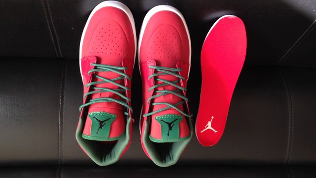 New Nike Michael Jordan V.1 Chukka Retro Christmas Gym Red Online Review kicksgrid1.ru