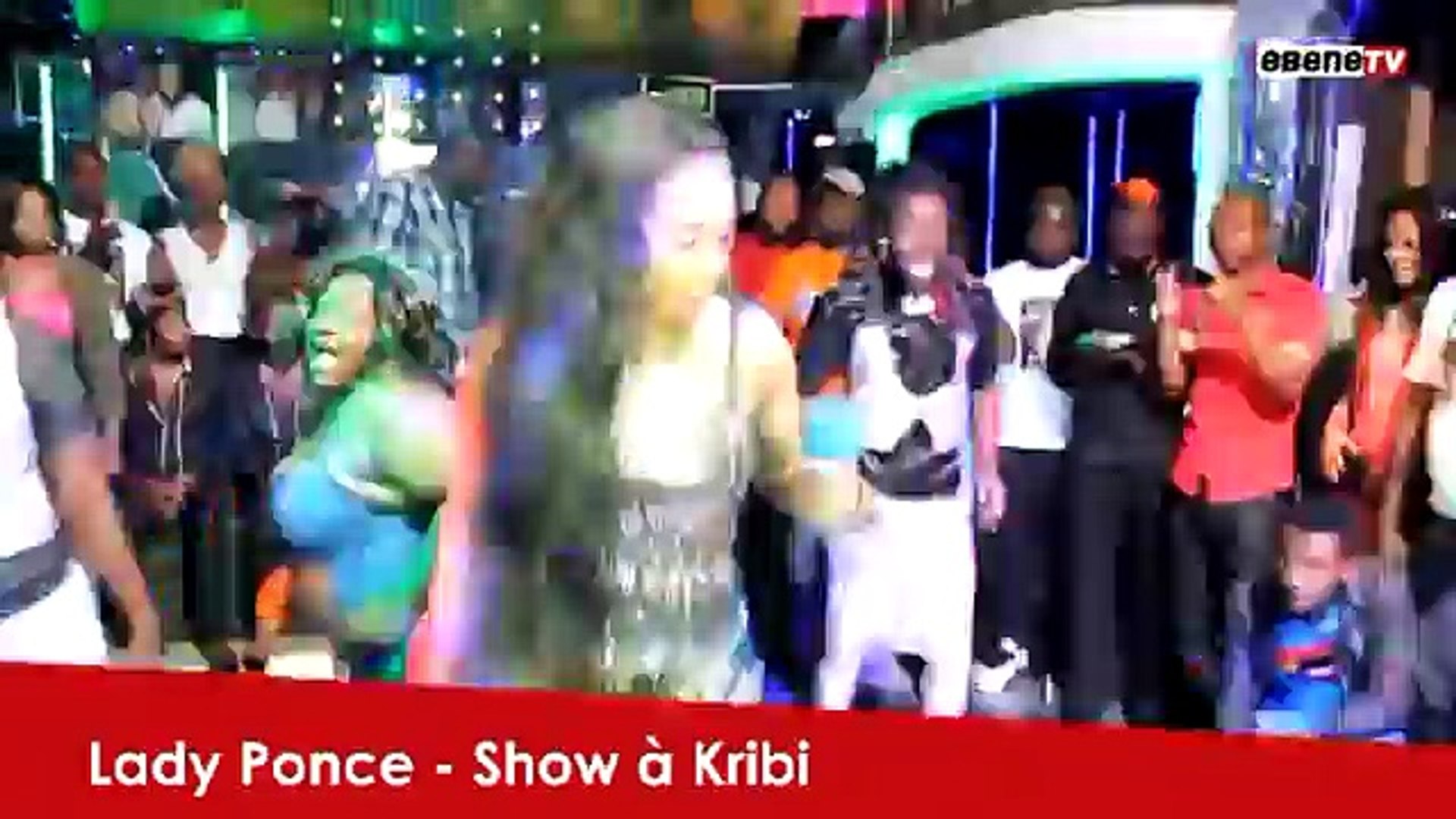 Lady ponce - Show à kribi (concert)