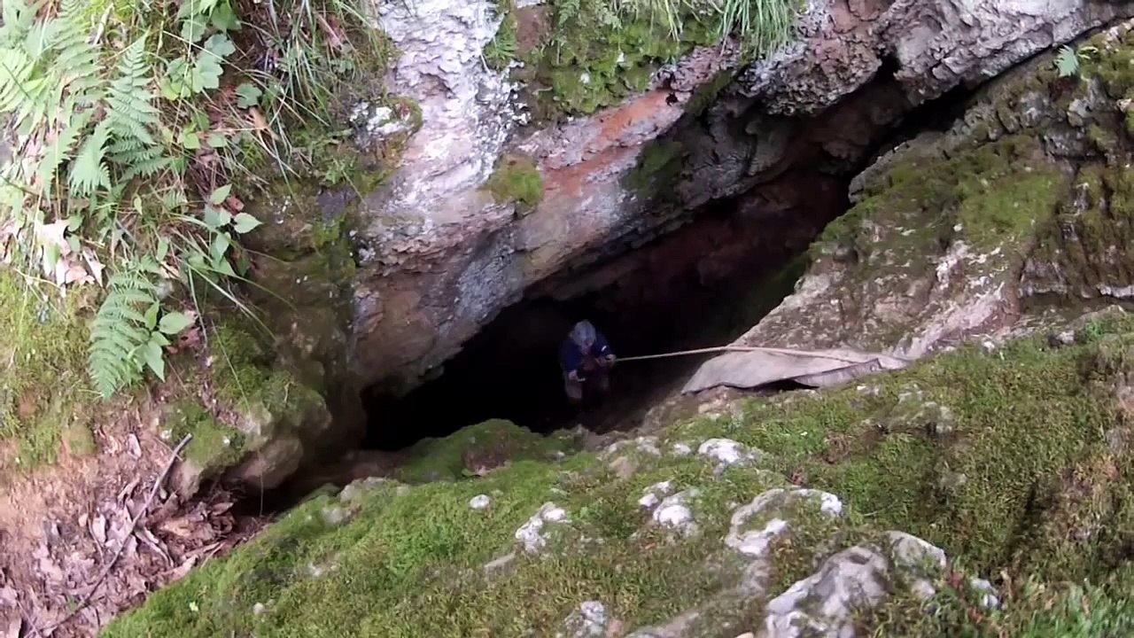 Best Extreme Caving Video Moments on YouTube