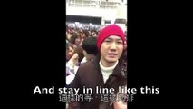 Des touristes chinois font la queue avec zéro politesse!