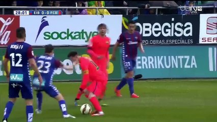 Leo messi playing FIFA in real life