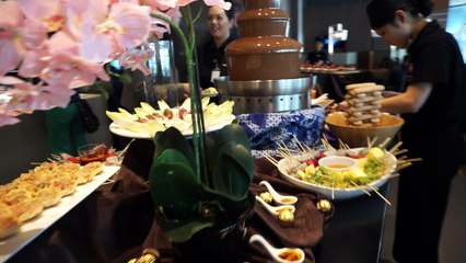 YVR Airport: Plaza Premium Lounge