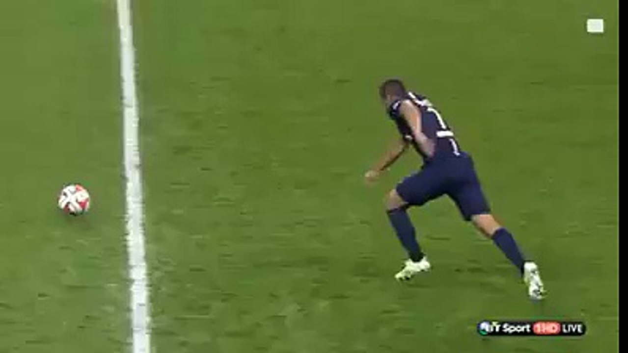 Lucas - dodge without touching a ball
