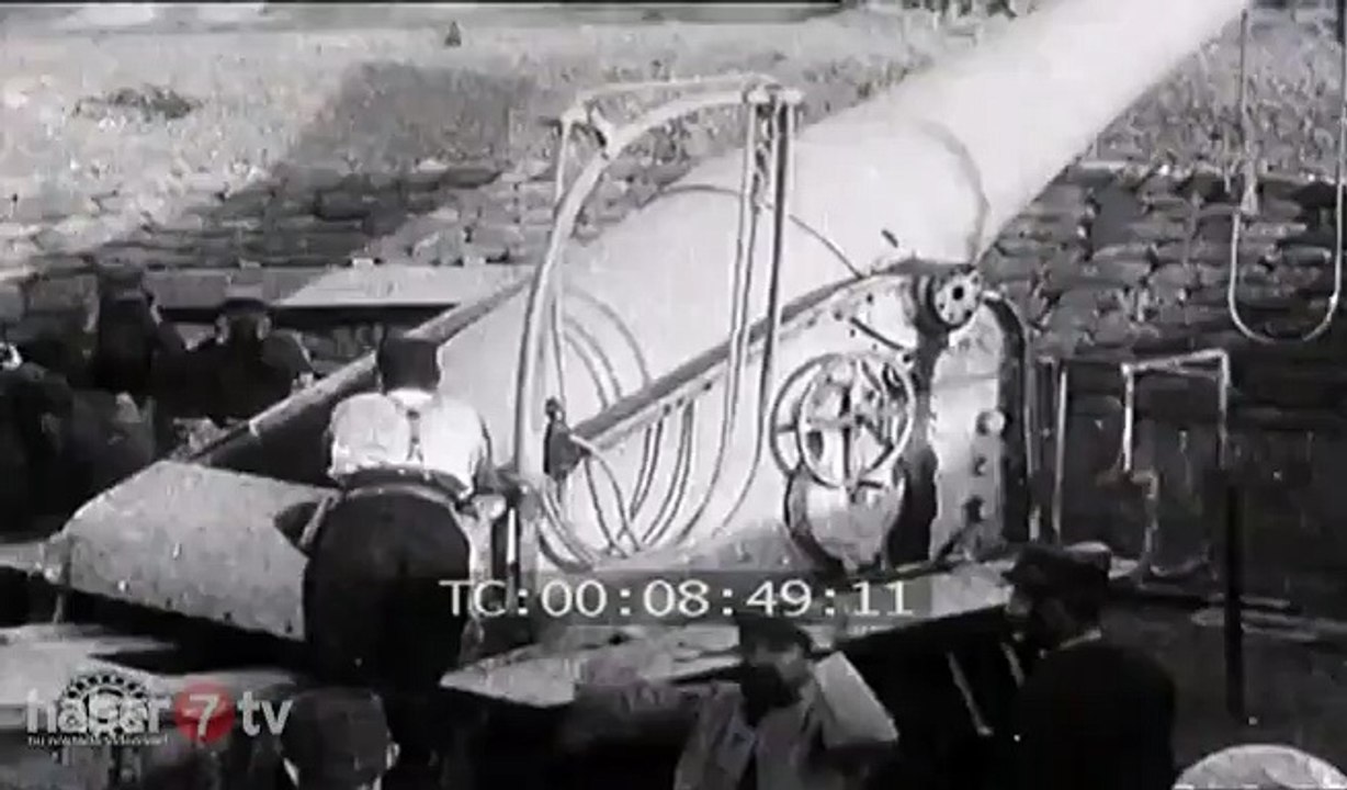 1915 Çanakkale Kara ve Deniz savaşlarından ordumuzun bombalama anı çok net görüntü