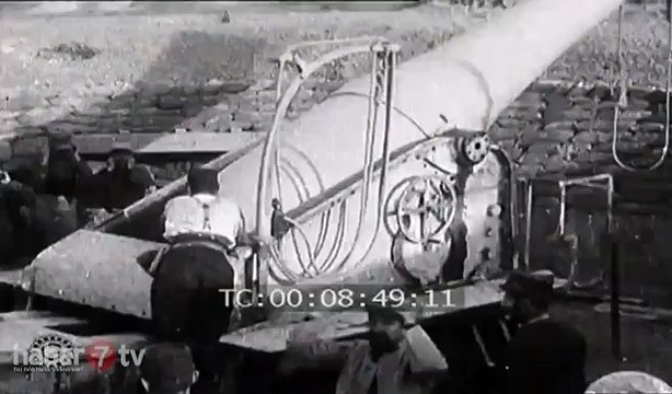 1915 Çanakkale Kara ve Deniz savaşlarından ordumuzun bombalama anı çok net görüntü