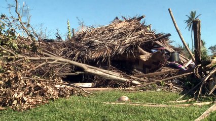 فانواتو تتخوف من نقص المواد الغذائية بعد الاعصار بام