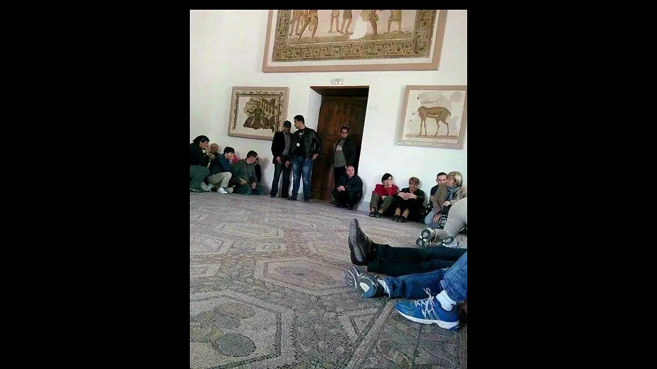 VIDEO - Attack on the Bardo Museum in Tunis, 19 tourists killed