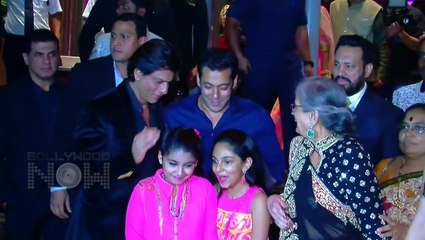 Shahrukh Khan & Salman Khan Are JUNIORS - Govinda