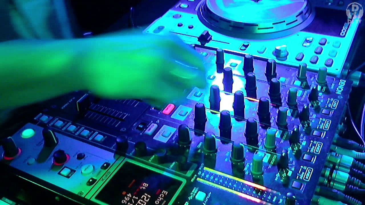 Music Revolution 019