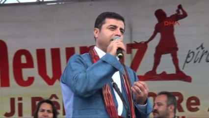 Hakkari Hdp Lideri Demirtaş Nevruz Kutlamalarına Katıldı-2