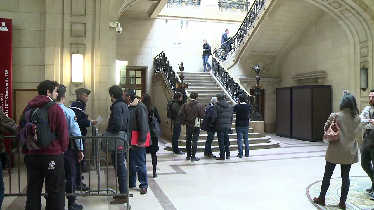 "Je me sens Charlie Coulibaly": Dieudonné condamné à 2 mois