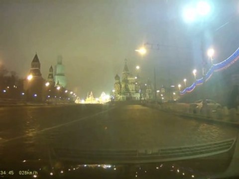 Замедленная съемка с видеорегистратора: 4 минуты после убийства Немцова [23:35 27.02.2015]