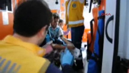 Besni'de 12 Öğrenci Yemekten Zehirlendi