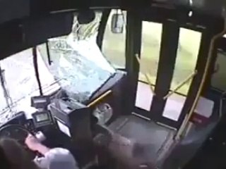 v amazing a hiraan in train must watch