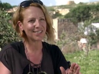 Game of Thrones Season 1 Episode #6 - The Making of a Princess (HBO)