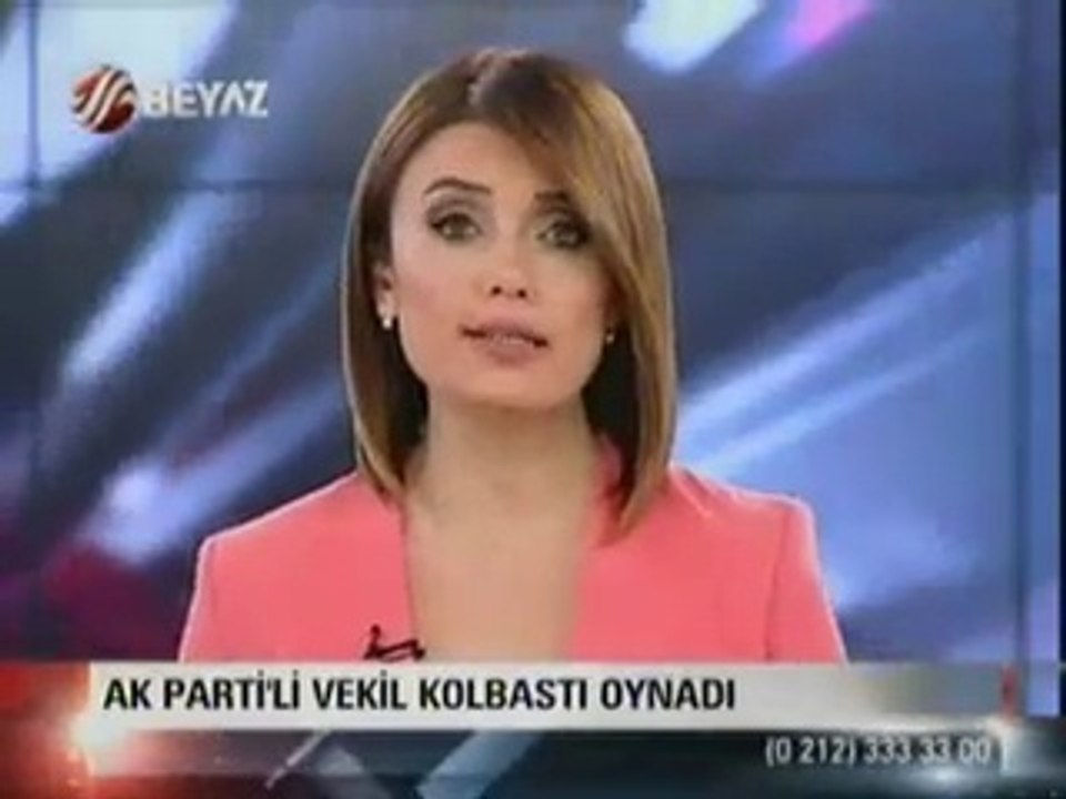 BEYAZ TV ÖZDAĞ ZİHİNSEL ENGELİLER SPOR MERKEZİNİ ZİYARETİNDE KOLBASTI OYNADI (16 MART 2015)