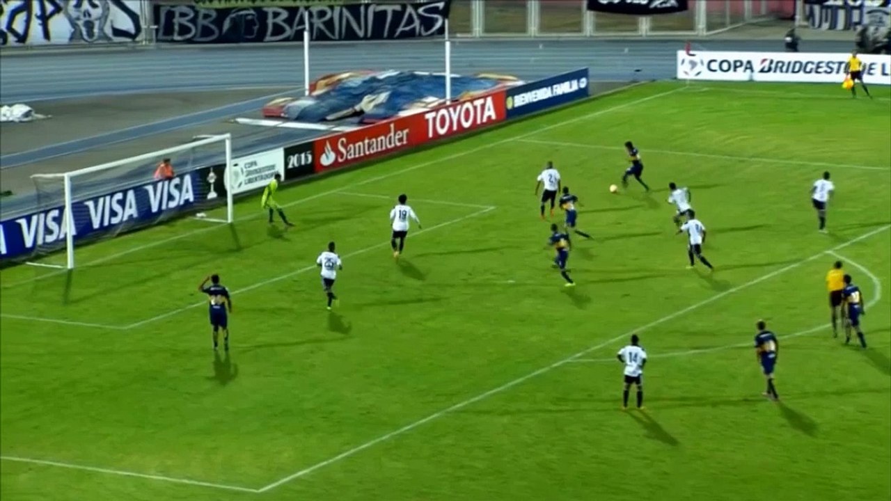 Copa Libertadores: Traumvolley von 'Burrito'