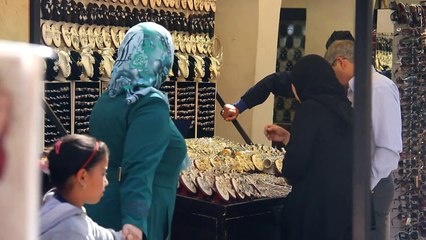 Libye: Tripoli tente de survivre malgré les violences