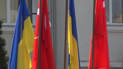 Cumhurbaşkanı Erdoğan, Ukrayna'da Resmi Törenle Karşılandı