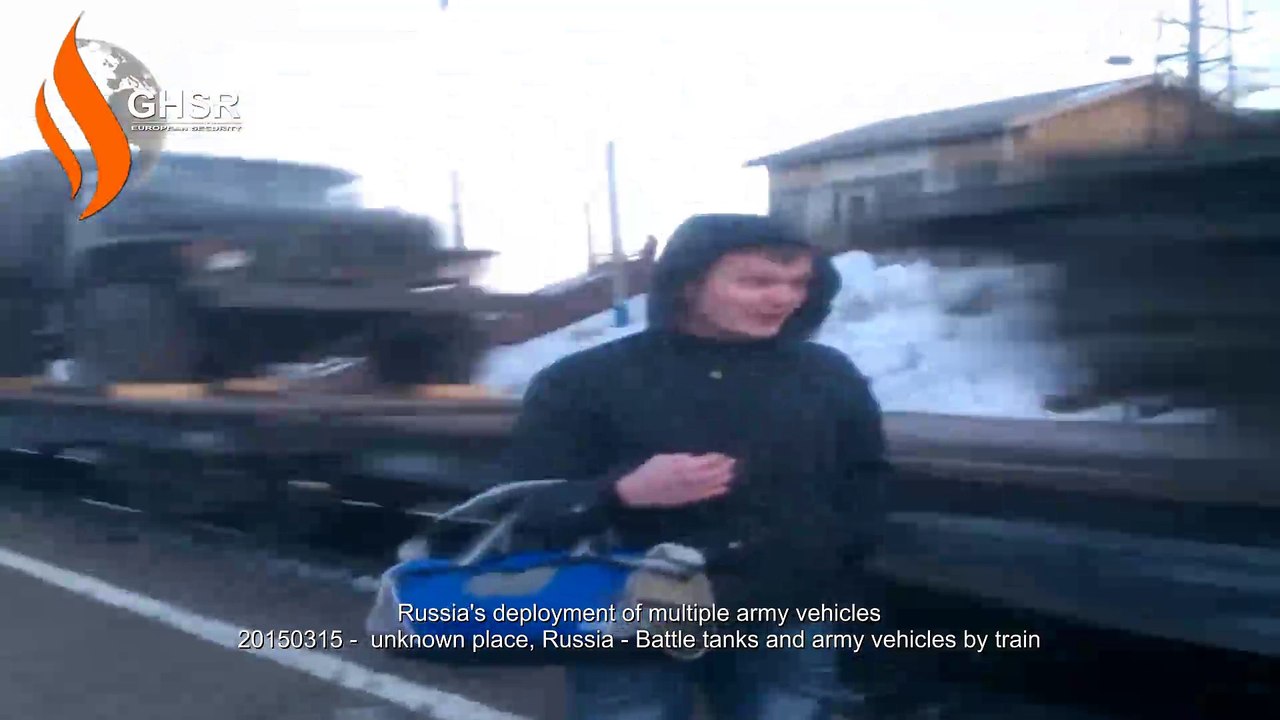 20150315 -  unknown place, Russia - Battle tanks and army vehicles by train